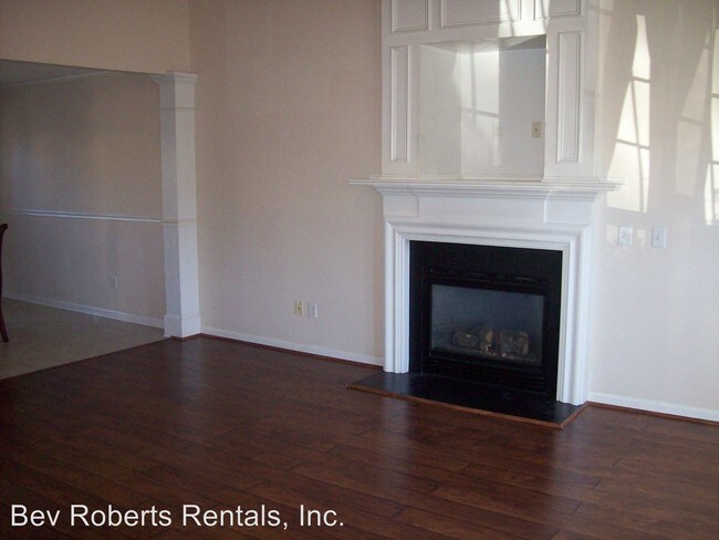Building Photo - 3 br, 2.5 bath House - 229 Honeywell Way