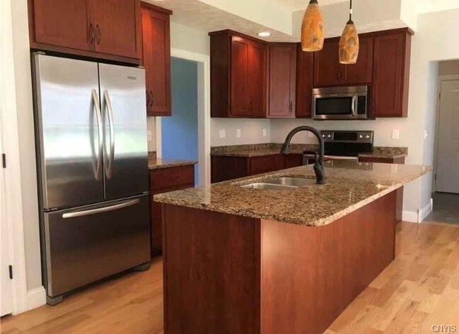 Foto del edificio - 2803 Lake Moraine Rd