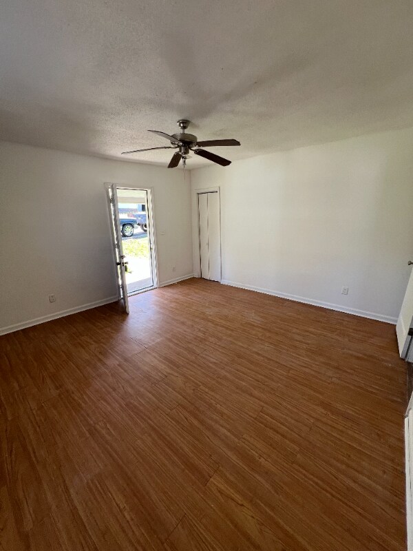 Foto del edificio - 424 Maple St