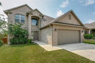 Building Photo - 617 Saddle Forest