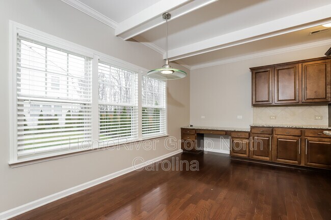 Foto del edificio - 1201 Quail Heights Dr