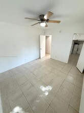 Building Photo - 315 NW 32nd St