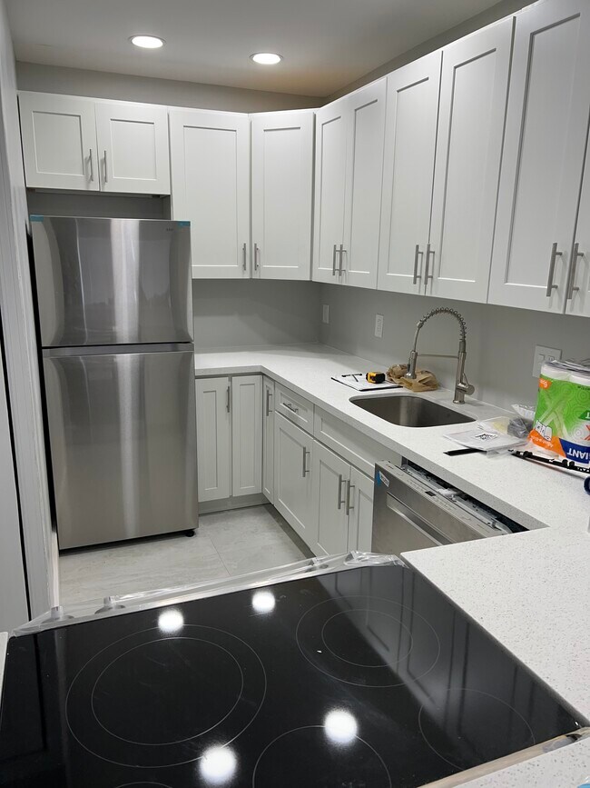 Foto del edificio - 1332 NW 3rd Ave