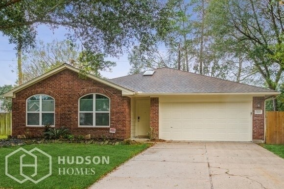 Building Photo - NOW AVAILABLE! 31123 Silver Village Dr, Sp...