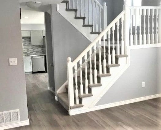 Building Photo - Available November 1st