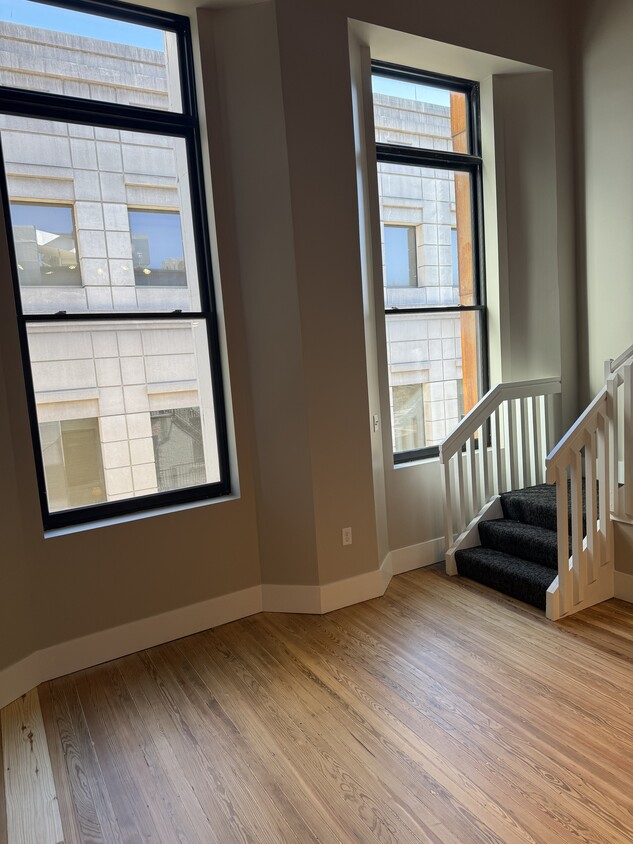 Primary Photo - Tandem Ventures