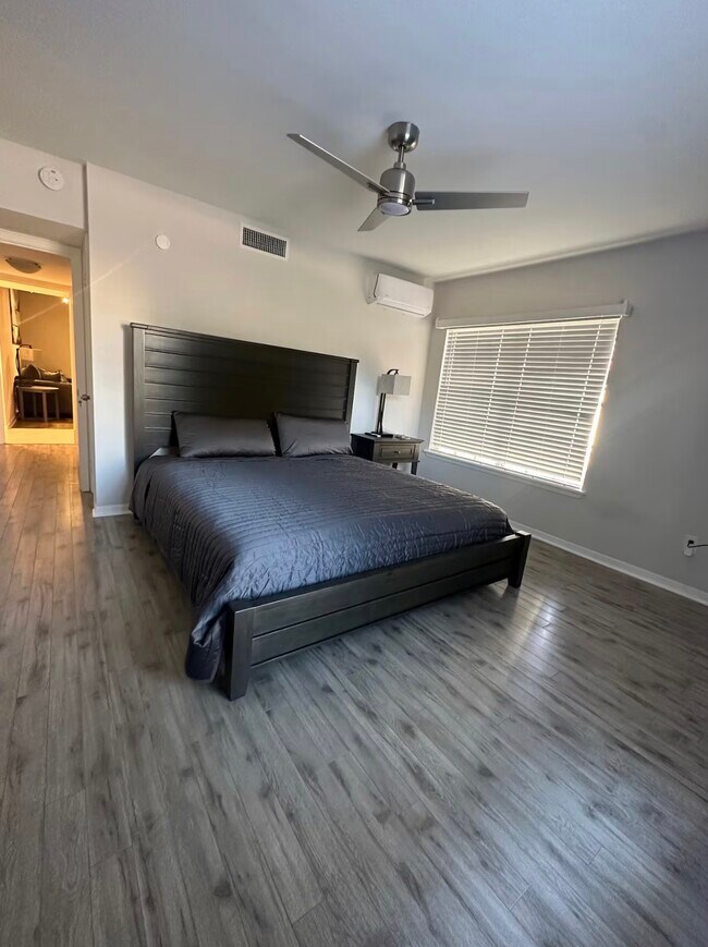 Foto del edificio - 2822 Briarhurst Dr