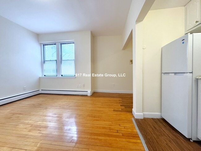 Foto del edificio - 64 Brighton Ave