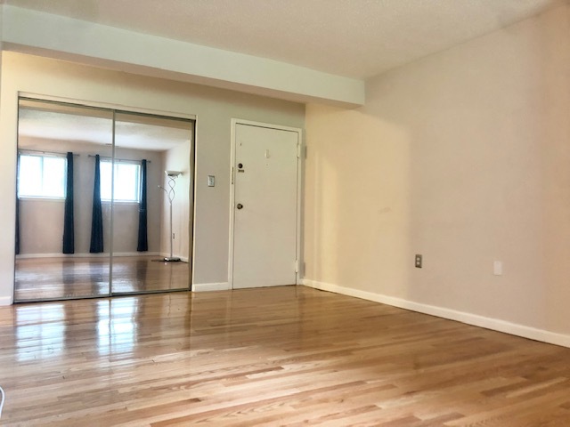 Foto del edificio - 1804 Snow Meadow Ln