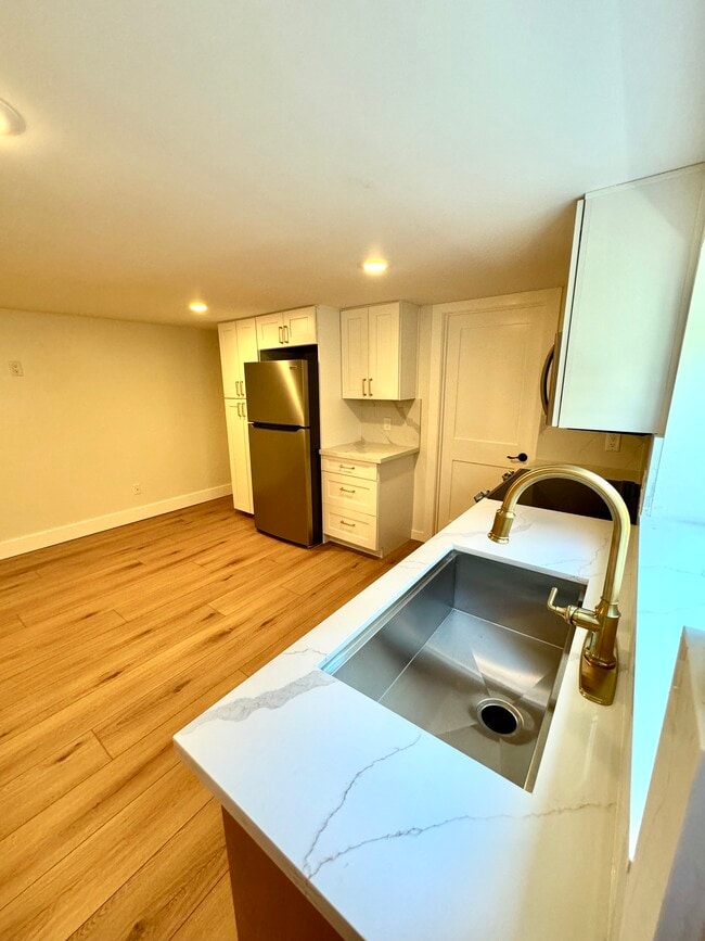 Building Photo - 3547 Brandywine St