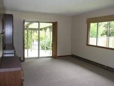 Foto del edificio - 3147 Wildwood Dr