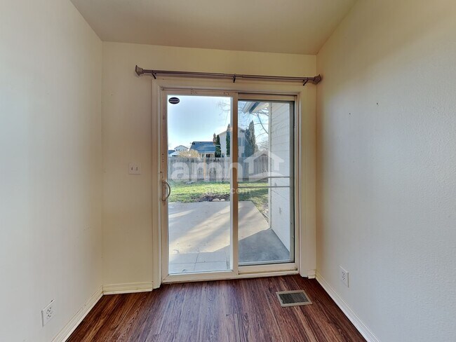 Building Photo - 1473 W Topanga Court