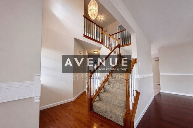 Building Photo - 308 Oak Top Ct