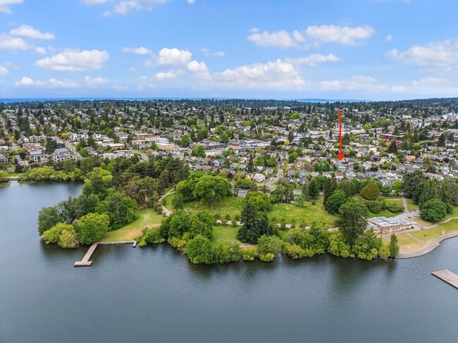 Building Photo - 7419 Keen Way N