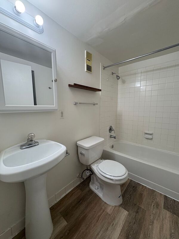 Building Photo - 717-721 St Paul St