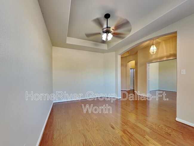 Foto del edificio - 2327 Wise Rd