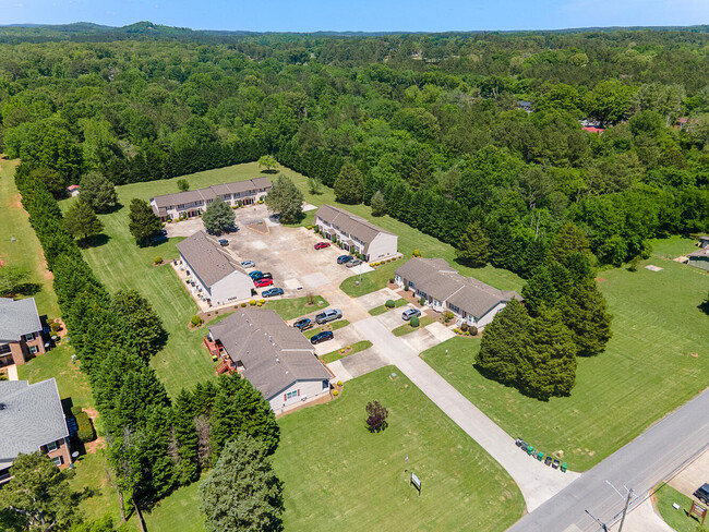 Building Photo - Cedar Chase Apartments