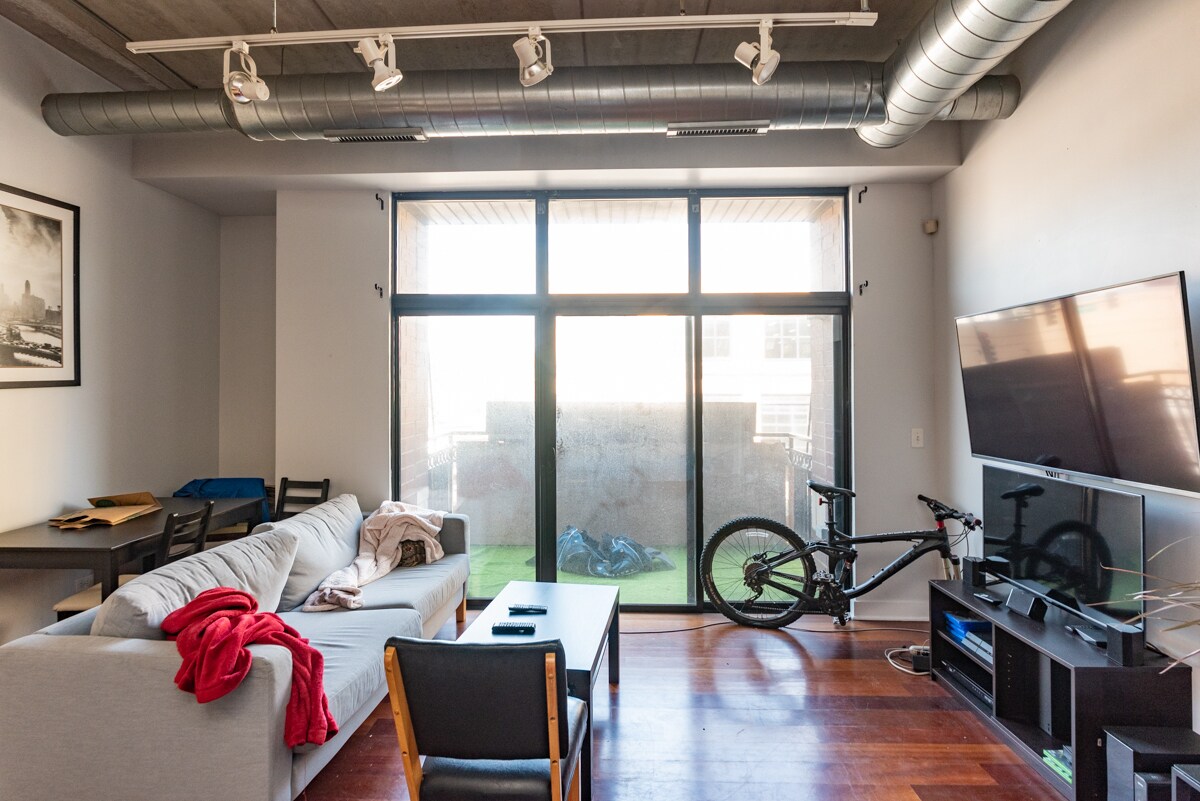 Foto principal - 3245 N Ashland Ave