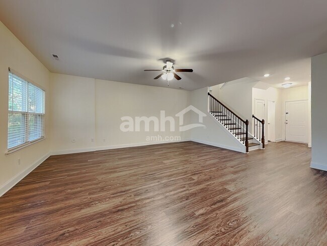 Foto del edificio - 3920 Riceland Pl