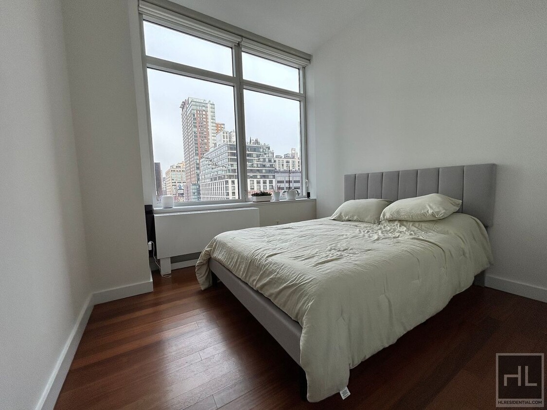 Foto del edificio - Lease Break!!!  Bright Luxury Midtown 2 Be...