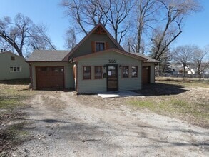 Building Photo - 5208 N Bellefontaine Ave