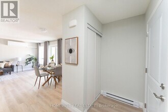 Building Photo - 240 Ormond Dr