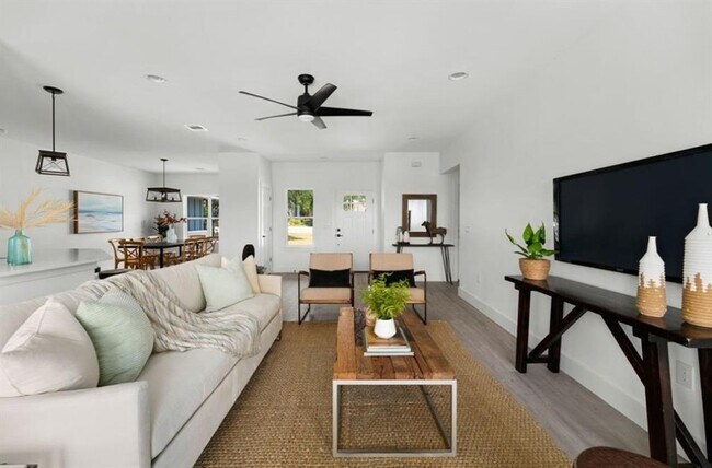 Foto del edificio - 5102 Moss Point