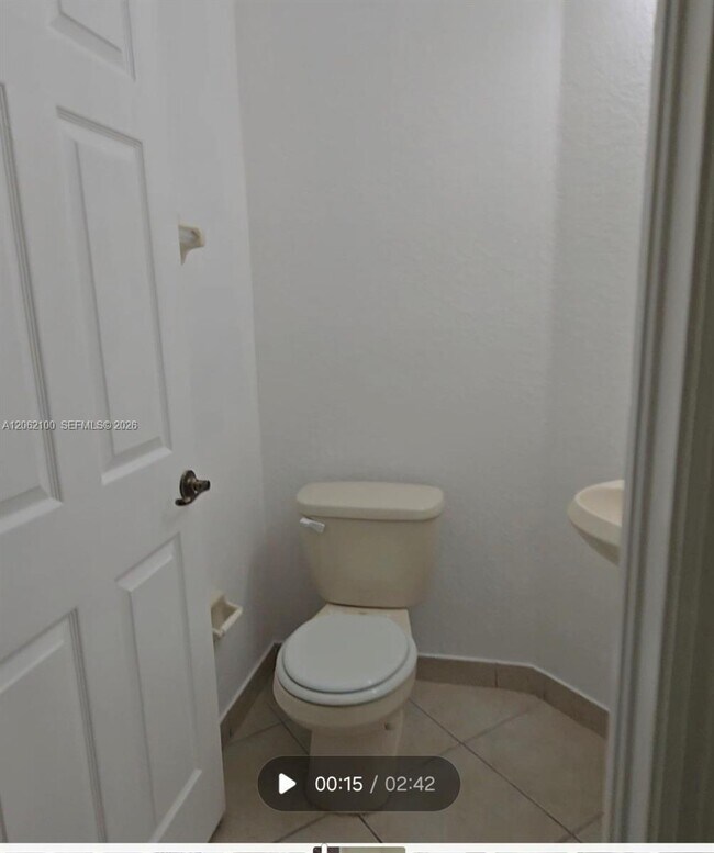 Foto del edificio - 4917 SW 141st Ave