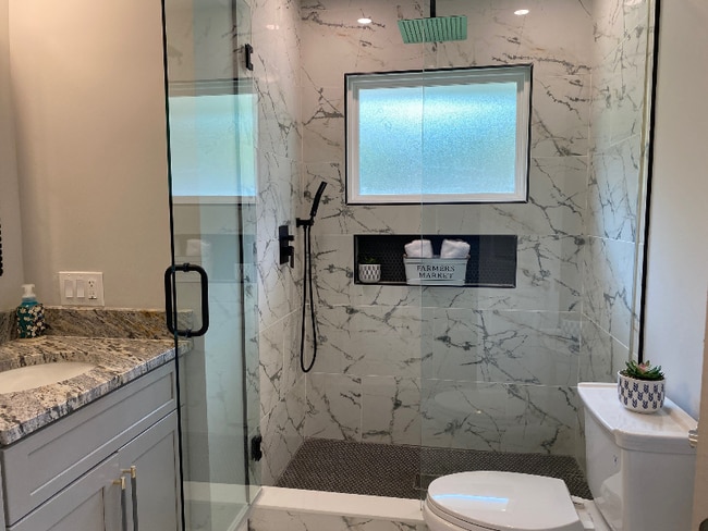 Foto del edificio - 2778 Delowe Dr