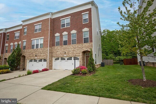 Building Photo - 23209 Tradewind Dr