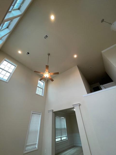 Building Photo - 1194 Shire Way