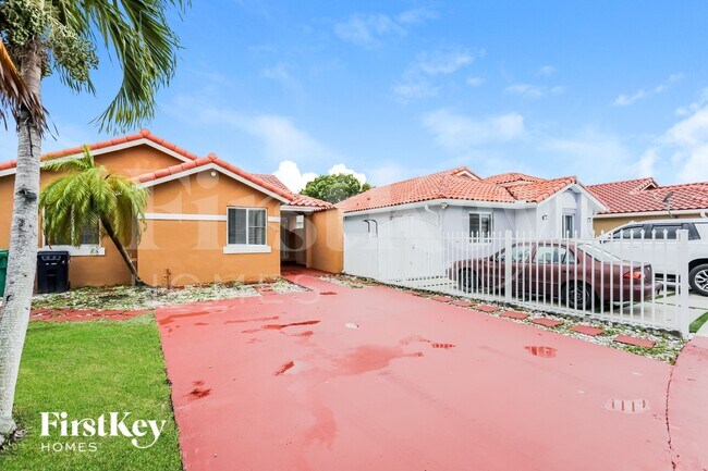 Foto del edificio - 1934 SW 123rd Ave