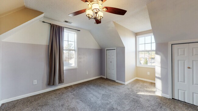 Foto del edificio - Donna