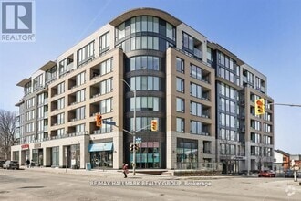 Building Photo - 360-360 Patricia Ave