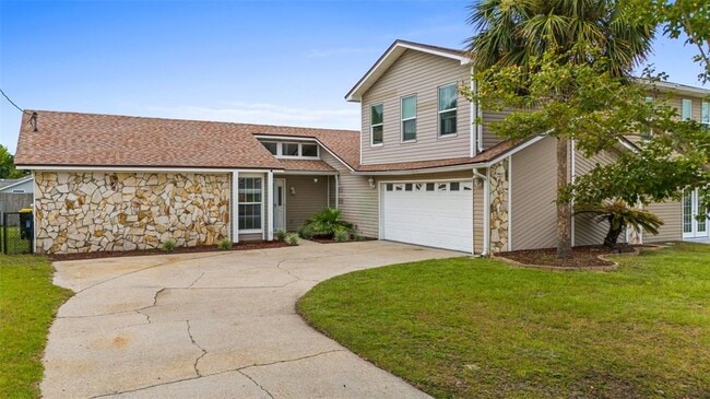 Building Photo - 7581 Kelsey Dr