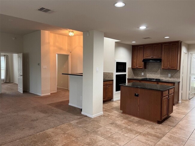 Foto del edificio - 2502 Redrock Rd