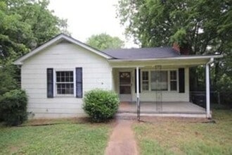 Building Photo - 3407 Taylor St