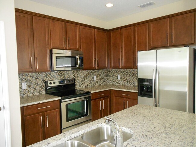 Building Photo - 3 br, 2 bath House - 12751 CALDERDALE AVENUE