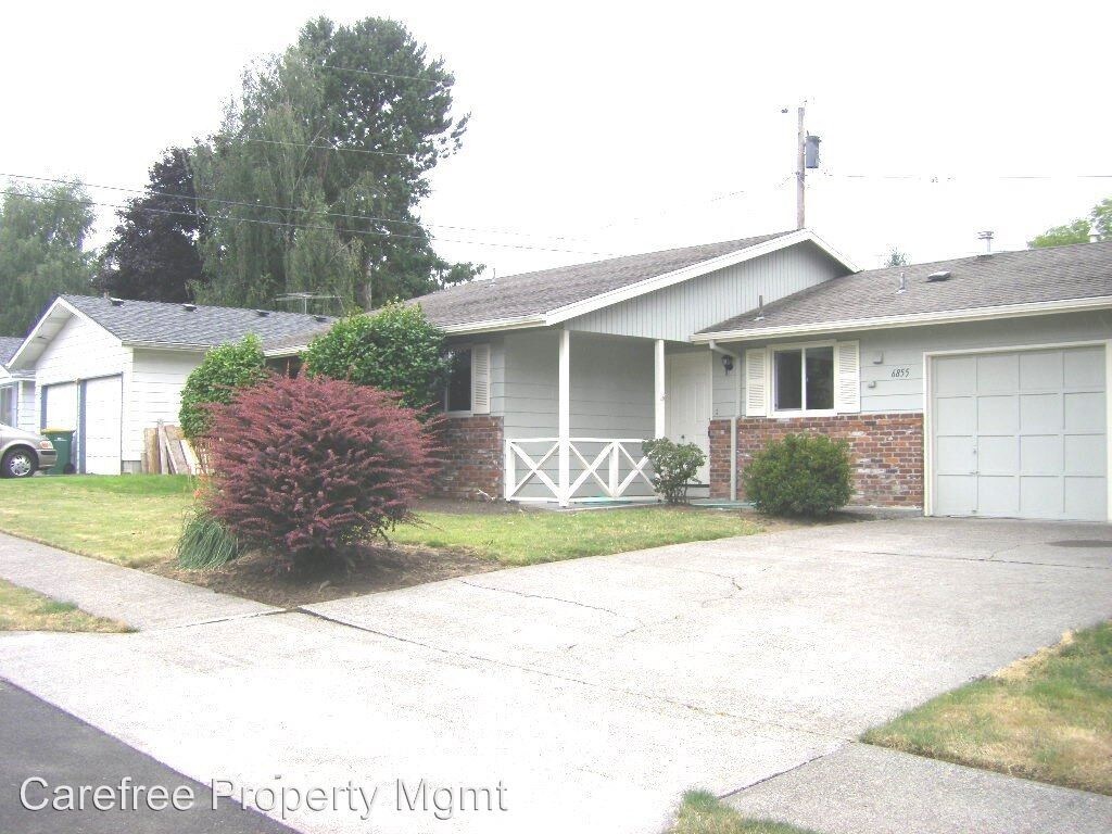 Primary Photo - 6855 SW Briarcliff Cir