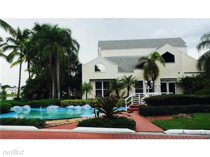 Foto principal - 3461 NW 44th St