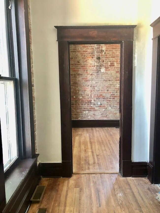Foto del edificio - 1347 Park St