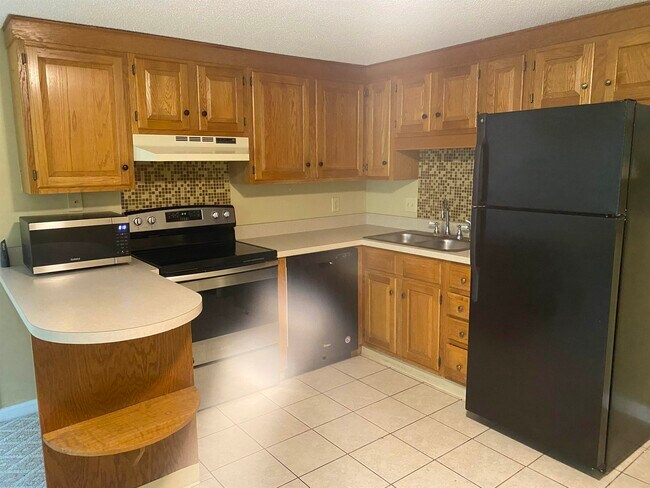 Foto del edificio - 1206 Tiffany Ln