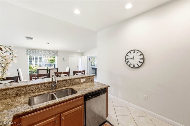 Foto del edificio - 8664 Genova Ct