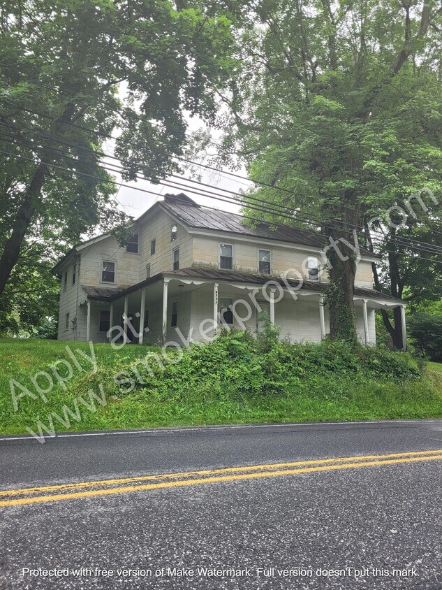 Primary Photo - 8363 Jonestown Rd