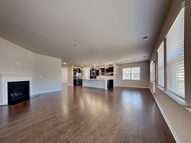 Building Photo - 14324 Little Pine Dr