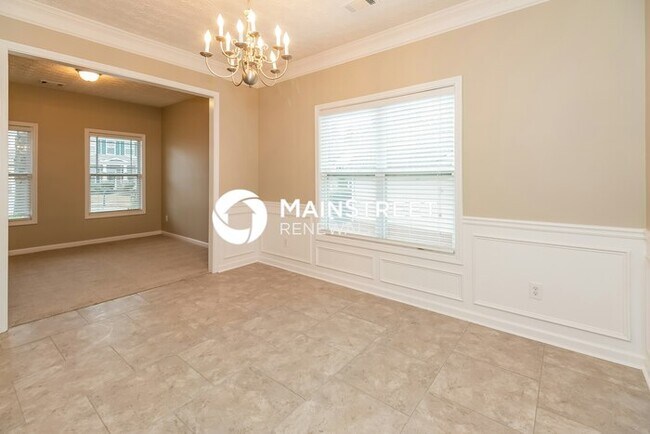 Foto del edificio - 4 Bedroom Pet-Friendly Home in Fairburn, GA with Main Street Renewal