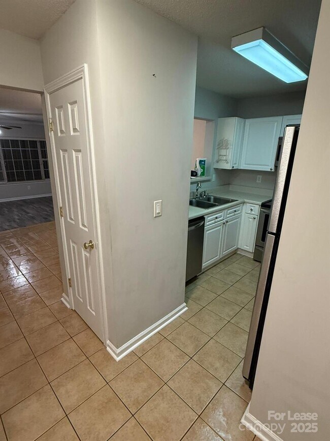 Foto del edificio - 3625 Melrose Cottage Dr