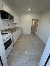 Building Photo - 5245 NW 192nd Ln