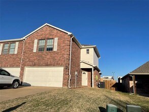Building Photo - 233 Irick Ct