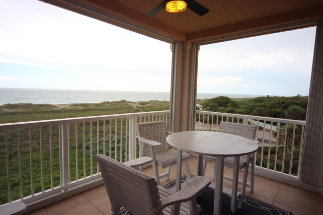 Building Photo - 1032 Windward Dr